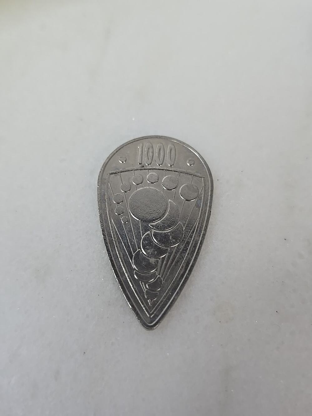 Star Wars: The Empire Strikes Back, Bespin 1000 Credits Coin Replica Prop Hasbro